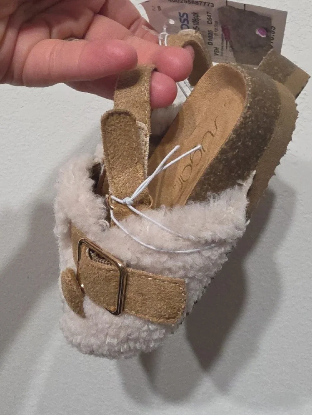 Sugar Plush Bear Walker Sandals in Tan and Cream